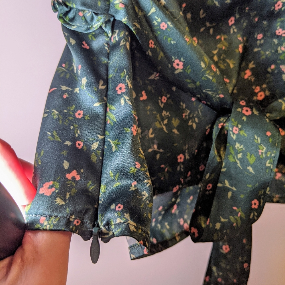 Reformation Emerald Floral V-Neck Blouse - Picture 8 of 13